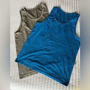 Lululemon men’s tank tops, size medium